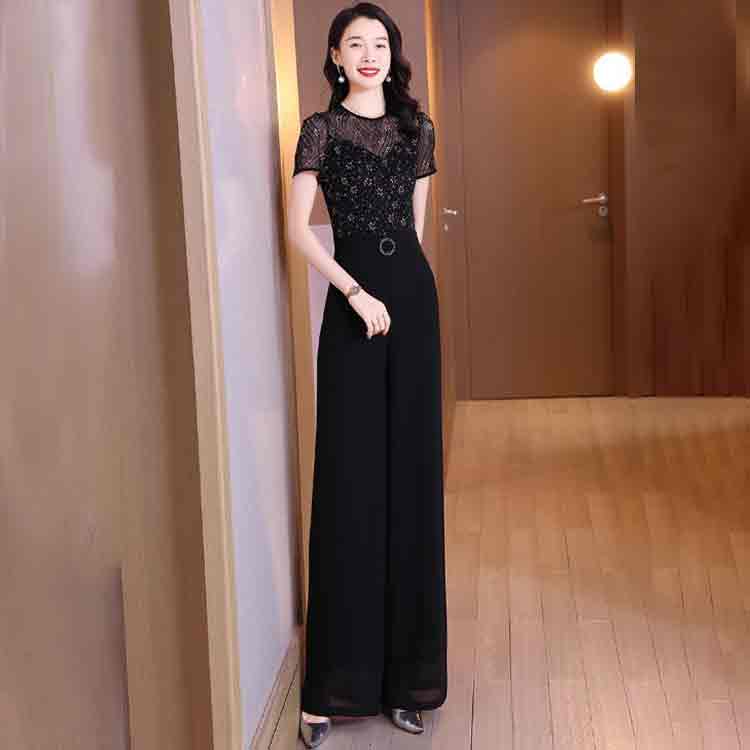 วิธีการเลือกจั๊มสูทผู้หญิงที่พอดีตัวและให้ความรู้สึกดีจริงๆ